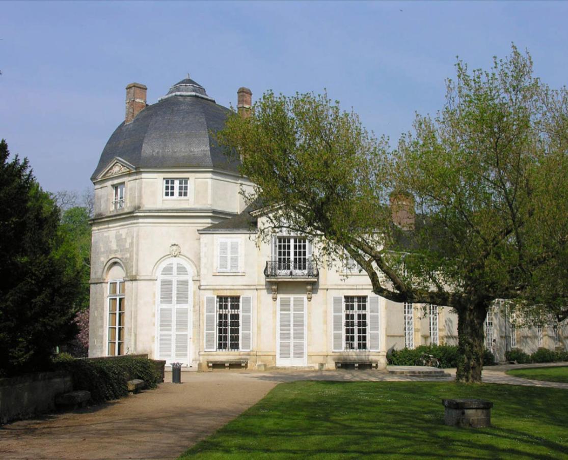 *** Domaine Des Noyers - Proche Centre Ville Châteauneuf-sur-Loire Екстериор снимка